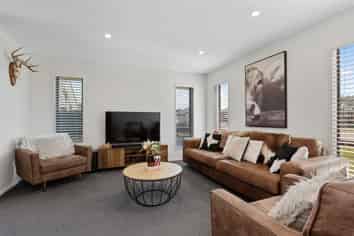 26 Cherry Avenue, Darfield