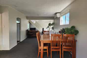 12a Pitcairn Street, Oakura