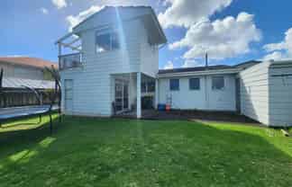 12a Pitcairn Street, Oakura