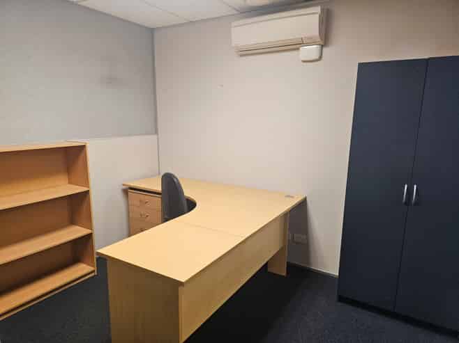 FLEXIBLE OFFICE SPACE - CBD LOCATION
