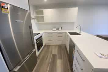 Flat B, Rm/59 Burns Street, South Dunedin