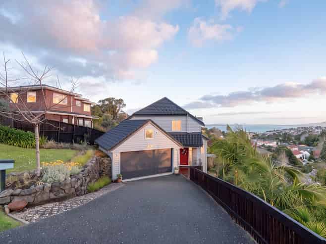 8 Wisteria Way, Mairangi Bay