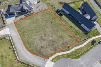84 Queens Avenue, Waikuku Beach