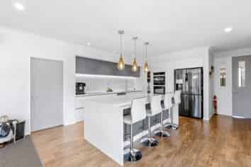 28 Sheridan Drive, ROLLESTON