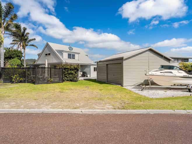5 Triumph Dell, Pauanui