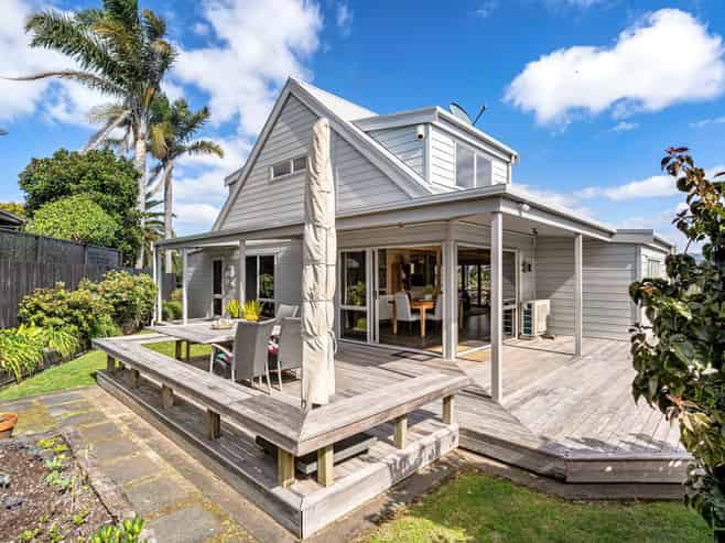 5 Triumph Dell, Pauanui