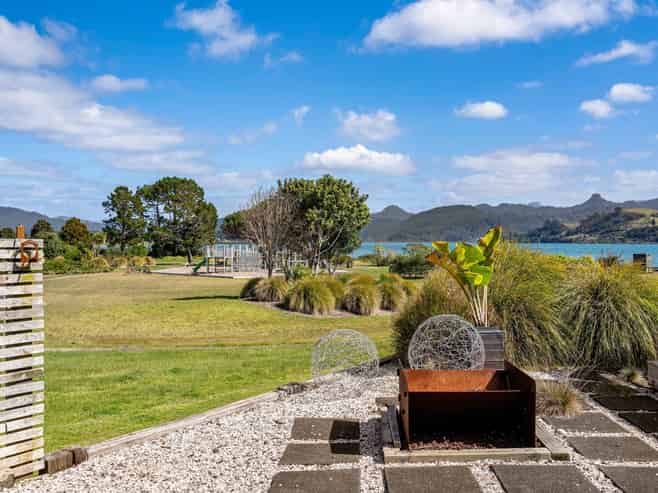 5 Triumph Dell, Pauanui