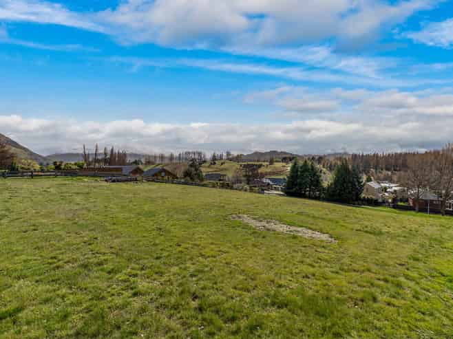 2/179 Wanaka-Mount Aspiring Road, Wanaka