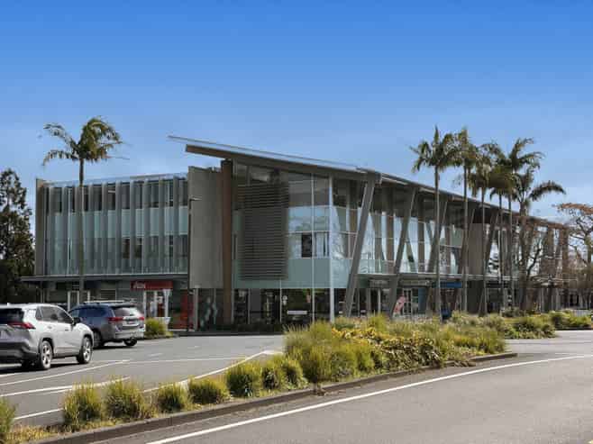 MODERN OFFICE IN THE JOHN BUTLER CENTRE
