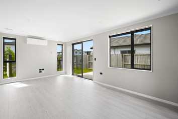 2/47 Waireka Road, Rototuna