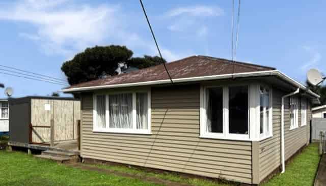 62 Avenue Road , Foxton