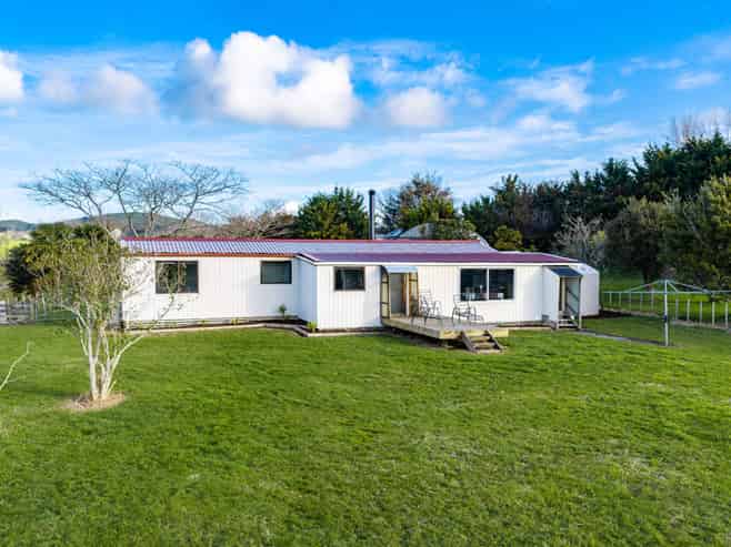 272 Huarau Road, Maungaturoto