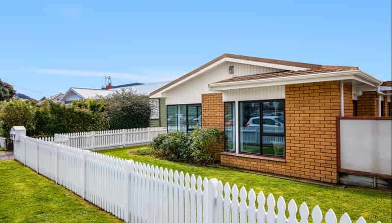 48A Oxford Street, Tawa
