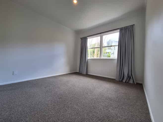 39C Caulton Street, Saint Johns