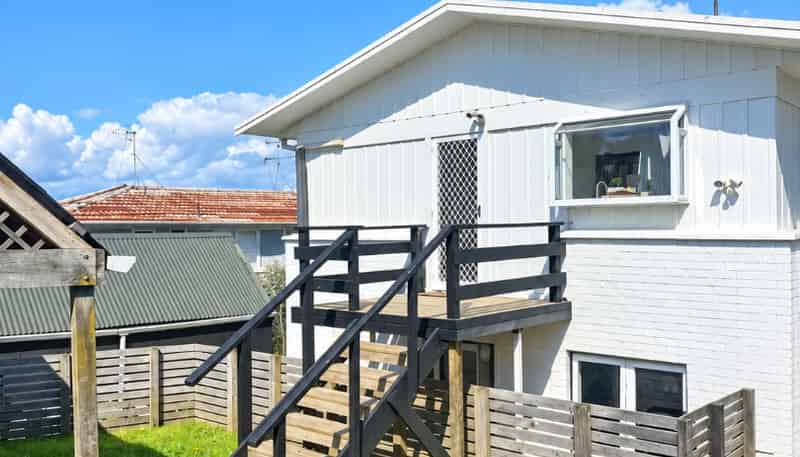 39C Caulton Street, Saint Johns