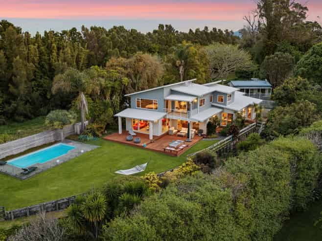 265 Walker Road East, Katikati