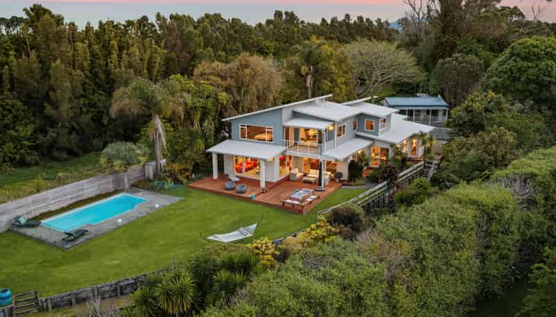 265 Walker Road East, Katikati