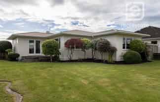11 Aberdeen Avenue, Takaro
