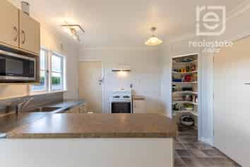 11 Aberdeen Avenue, Takaro