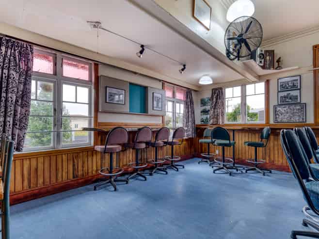 The Historic Waipapakauri Hotel