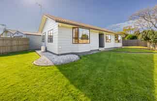 42 Atherfold Crescent, Greenmeadows