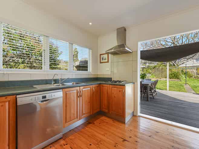 29 Cawthron Crescent, Annesbrook