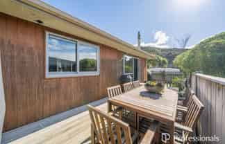 25 Kendal Grove, Wainuiomata