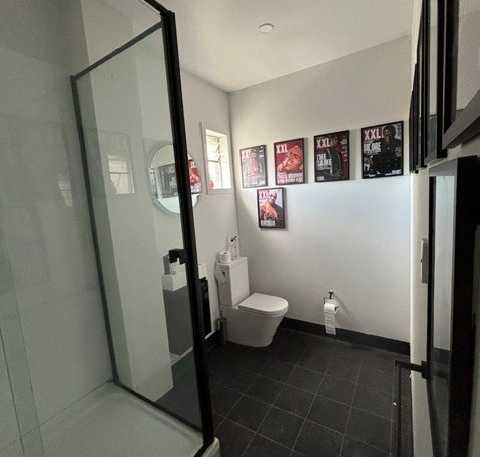255a Lincoln Road, Addington