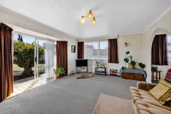 3 Caesar, Stratford