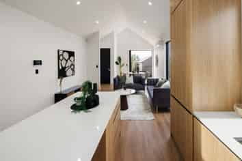 2/18 Lumino Terrace, Peacocke