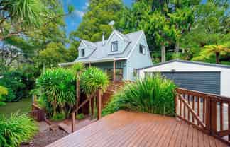 169 Wairere Road, Waitakere