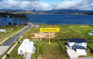3 Kotare Way, Matarangi