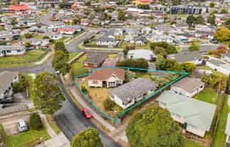 6 Staverton Crescent, Mangere