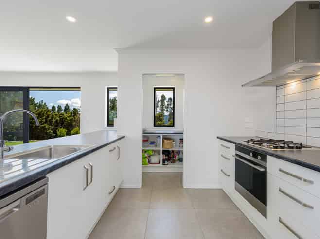 635 Golden Stairs Road, Maungaturoto