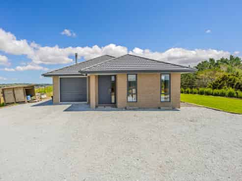 635 Golden Stairs Road, Maungaturoto