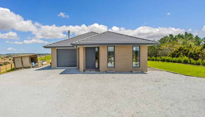 635 Golden Stairs Road, Maungaturoto