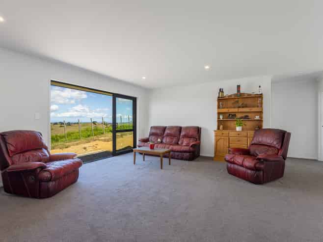 635 Golden Stairs Road, Maungaturoto