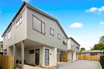 8E Butterworth Drive, Glendene