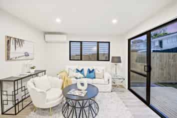 8E Butterworth Drive, Glendene