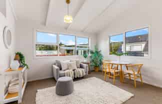 7/29 Main Road, Tawa