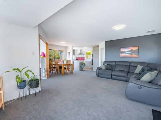 358 Hadlow Road, Hadlow