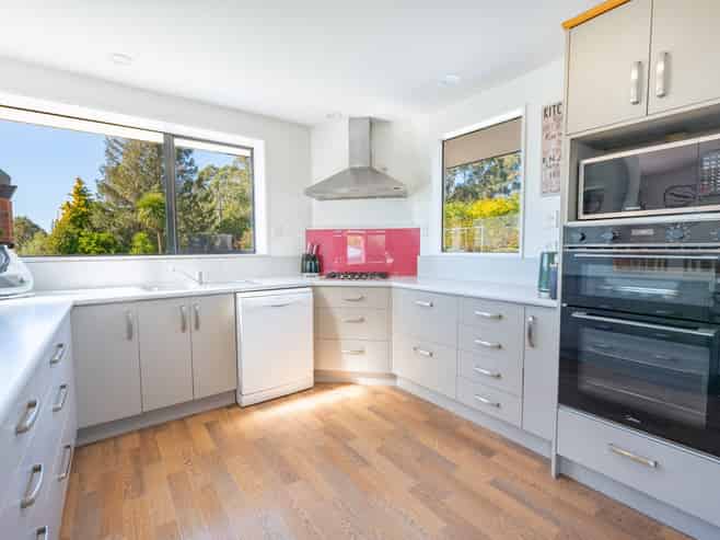 358 Hadlow Road, Hadlow