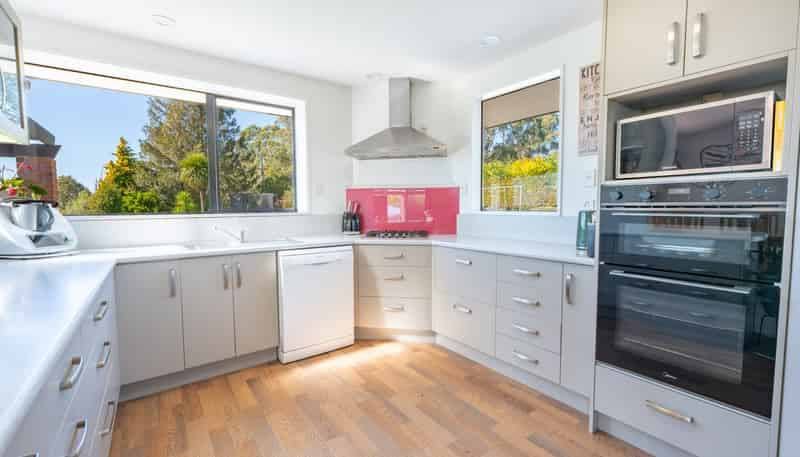 358 Hadlow Road, Hadlow