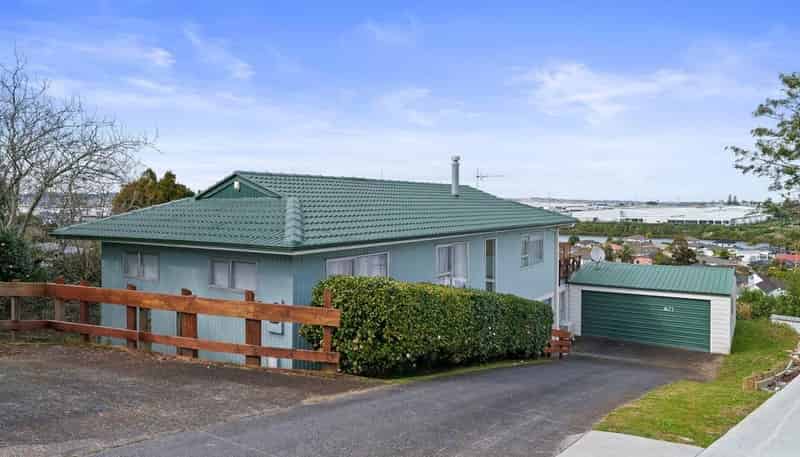 40 Ellesmere Crescent, Pakuranga Heights