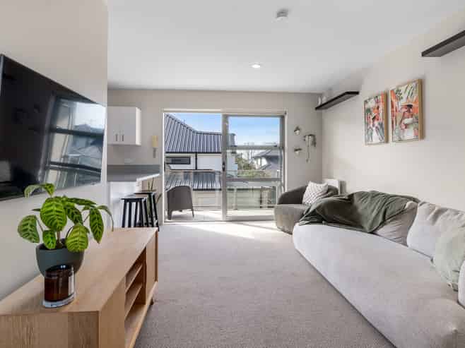 Unit C4/101 Caledonian Road, Saint Albans