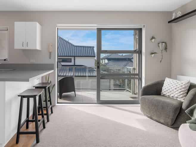 Unit C4/101 Caledonian Road, Saint Albans