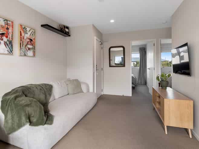 Unit C4/101 Caledonian Road, Saint Albans