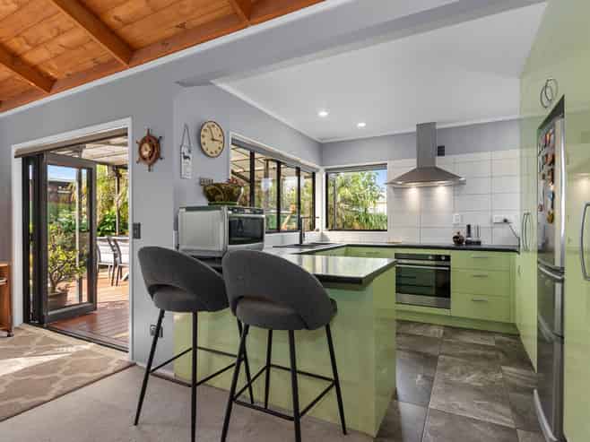 17A McClintock Street, Whau Valley
