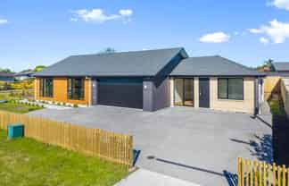 6 Kaipara Portage Road, Riverhead