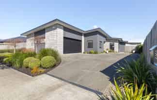 33 Sardinia Grove, FITZHERBERT